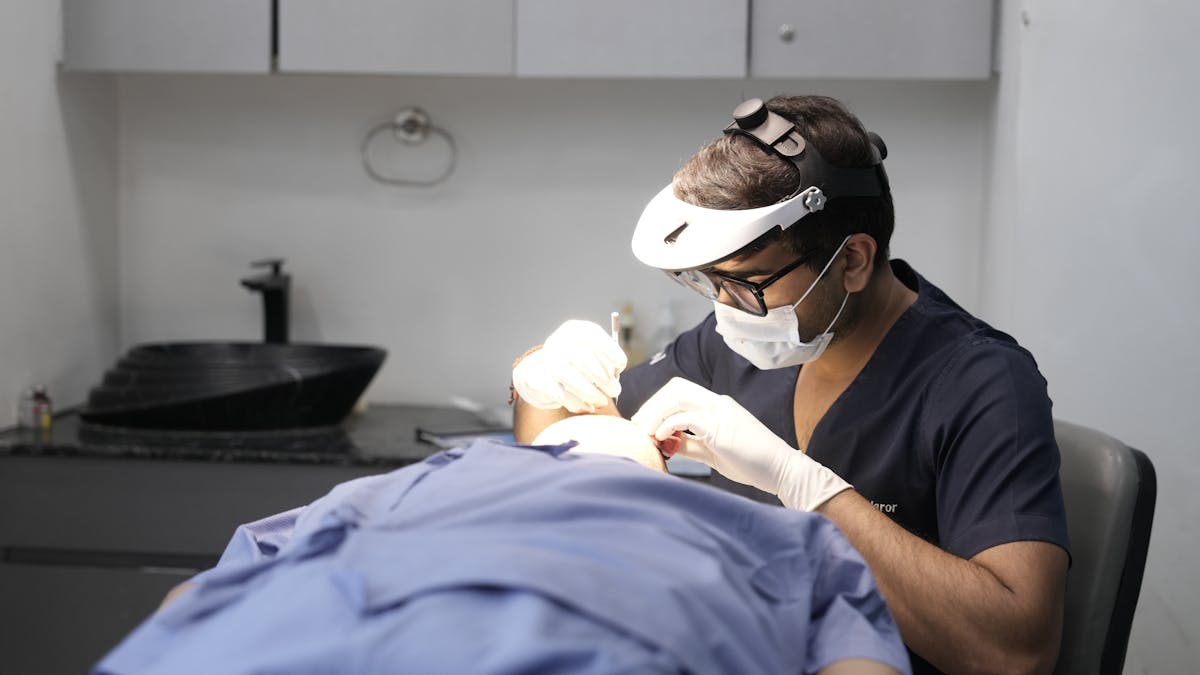زراعة شعر للنساء